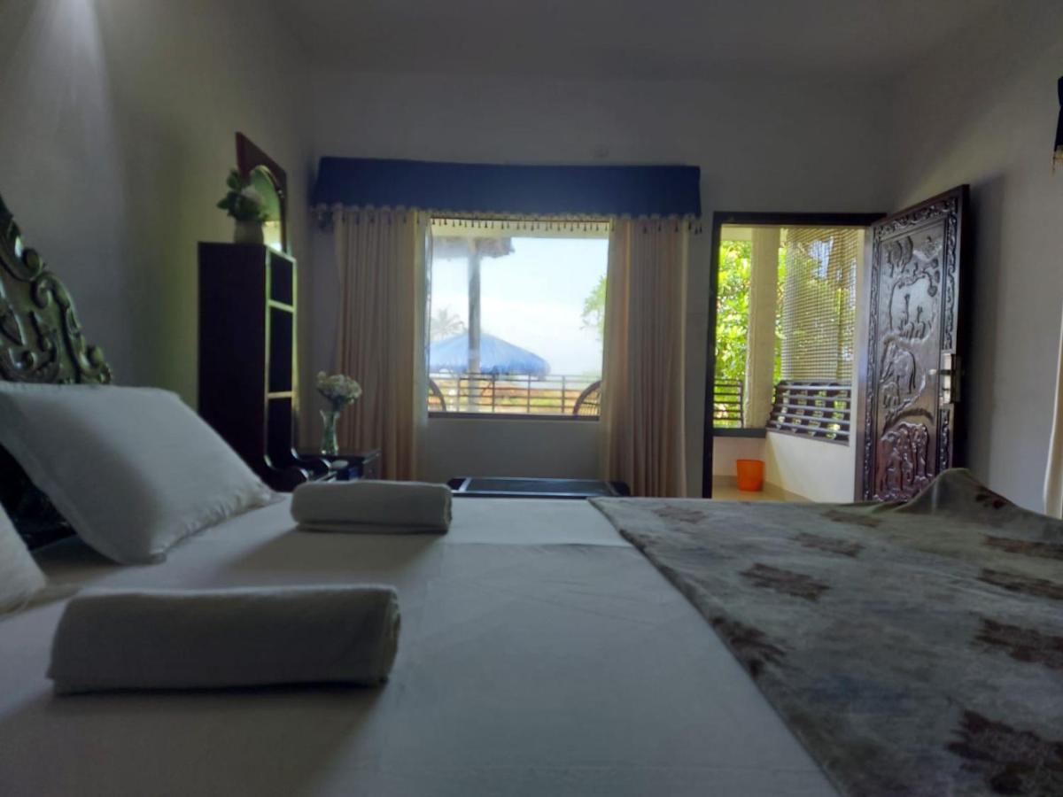 Sherly Cottages วาร์คาลา ภายนอก รูปภาพ