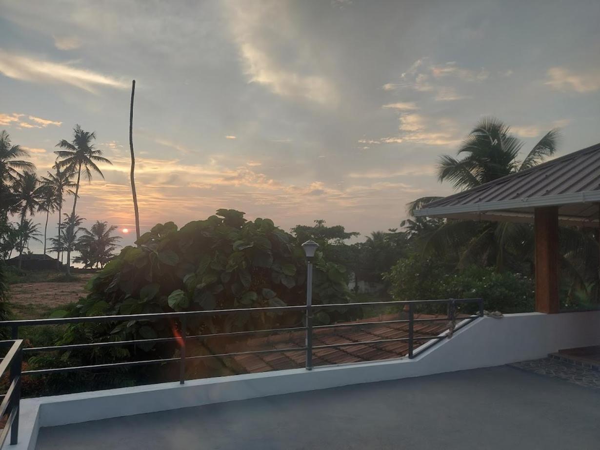 Sherly Cottages วาร์คาลา ภายนอก รูปภาพ