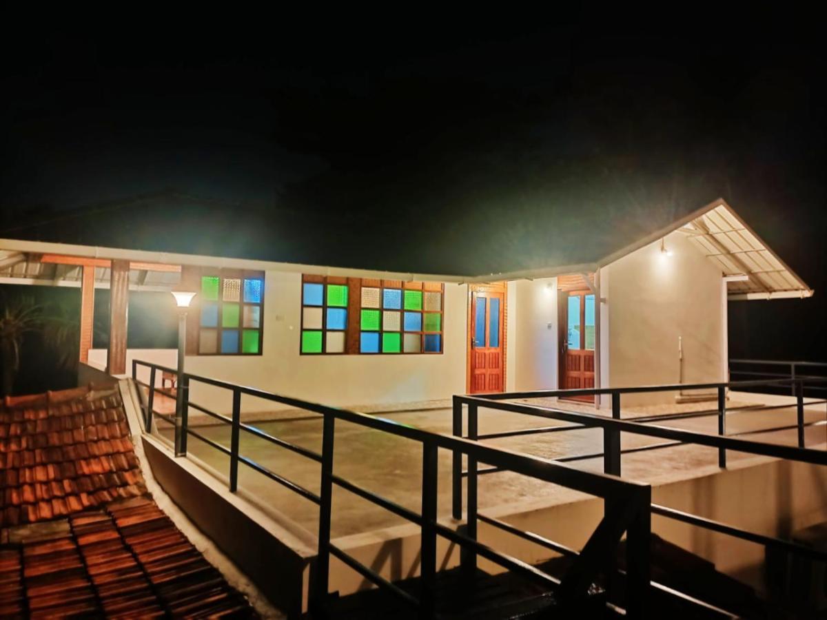 Sherly Cottages วาร์คาลา ภายนอก รูปภาพ