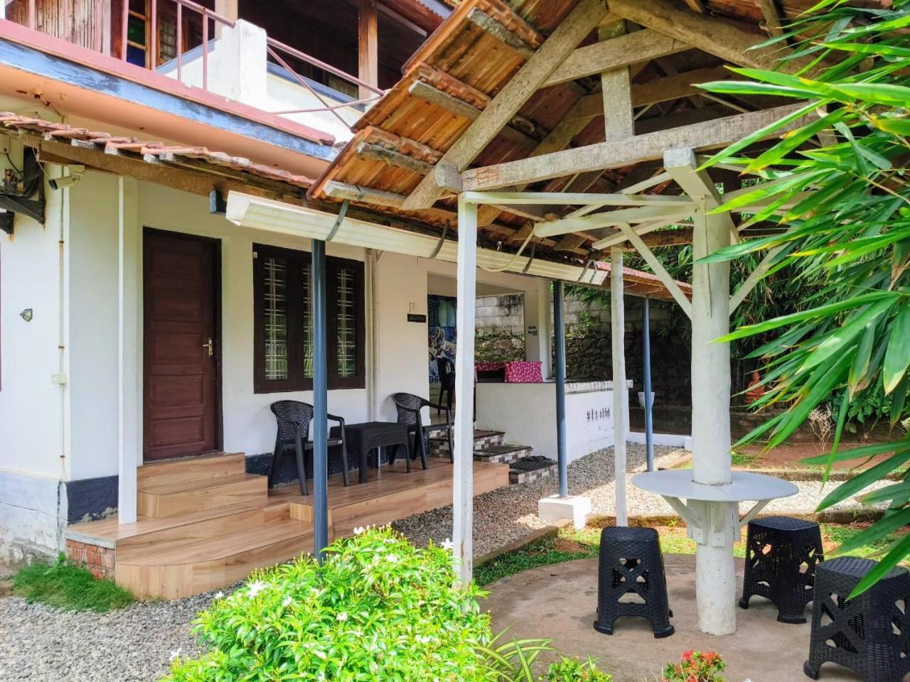 Sherly Cottages วาร์คาลา ภายนอก รูปภาพ